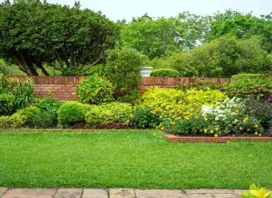 landscaping services Kansas City